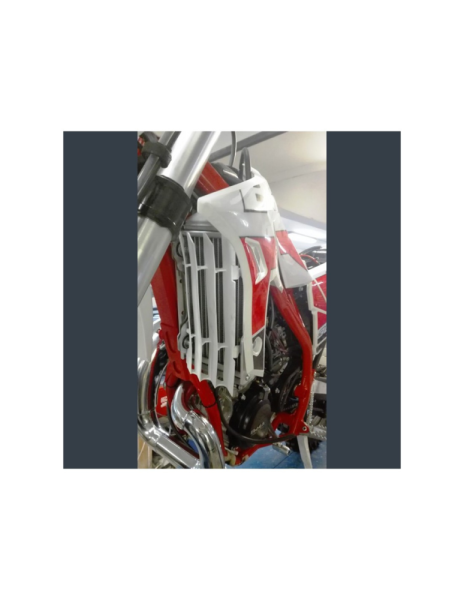 Protectii radiator P-TECH Beta Xtrainer '15-'24-2