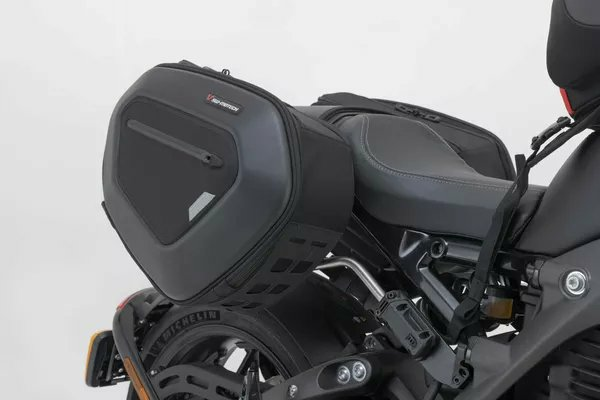 SW-MOTECH Pro Blaze Saddlebag Set Black -3