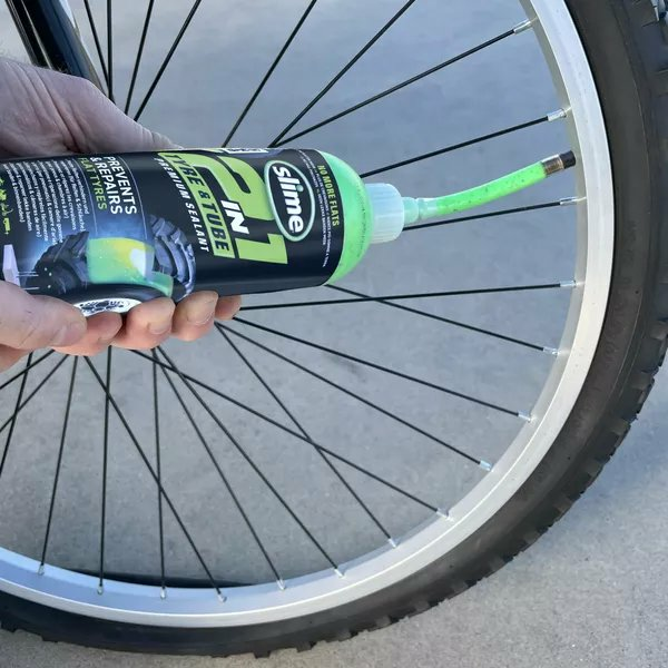 SLIME 2-in-1 Tire & Tube Sealant -2