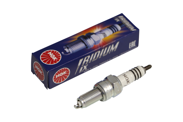 Iridium Ix Spark Plug Silver, White