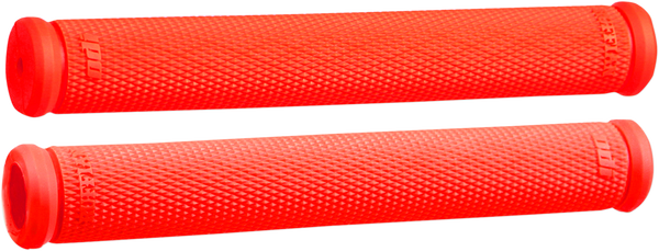 Snow Ruffian Grips Red