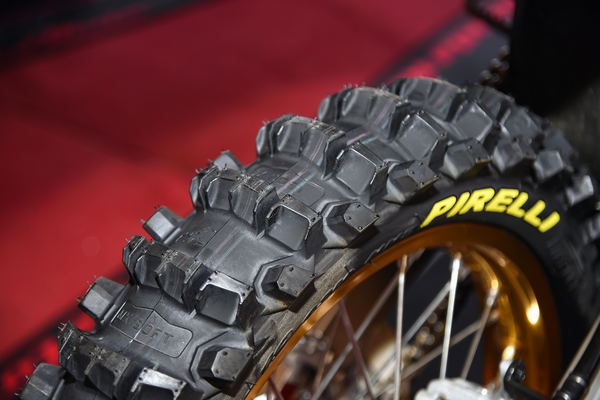 Scorpion Mx Soft Tire-1